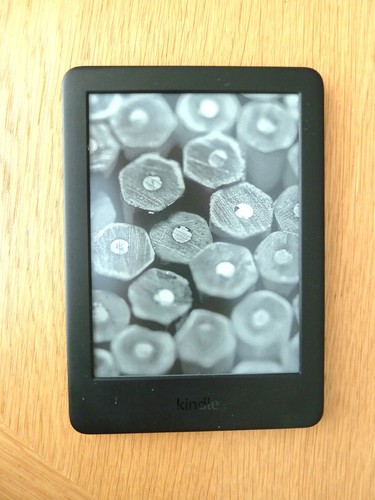 Amazon kindle 10th gen - kindle,